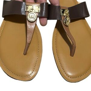 Michael Kors Women's Walnut Brown Leather Hamilton Flat Thongs 9.5M